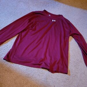 Under Armour long sleeve shirt